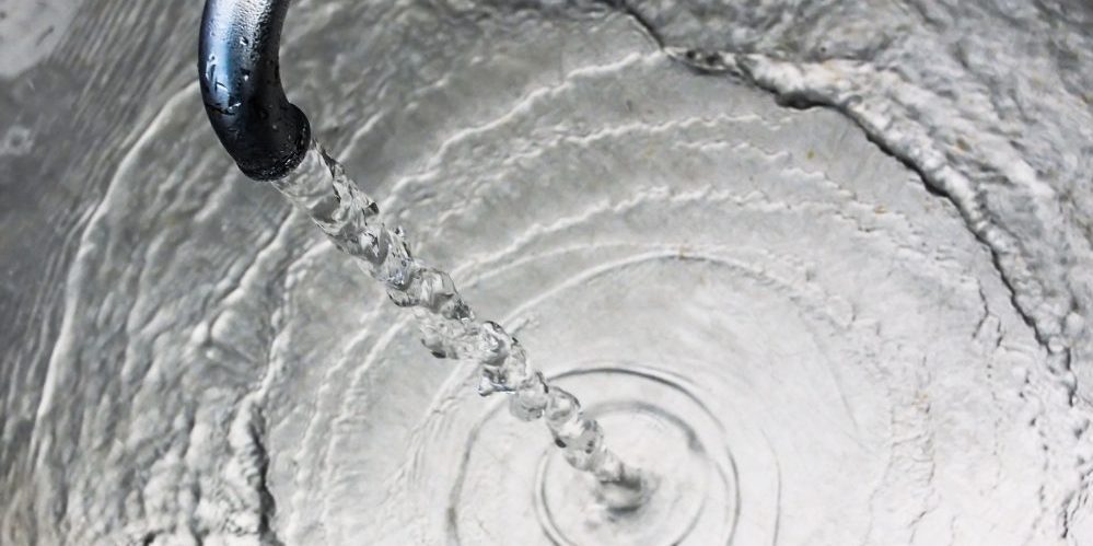 排水管清掃の必要性とは？排水管が詰まる原因や対処法について紹介